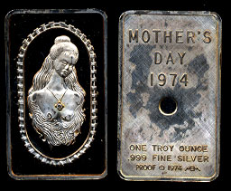 MEM-38D (1974) Mother's Day With Diamond in Necklace Silver Artbar