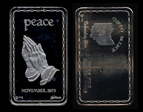 OM-1 (1973) Peace November, 1973 Silver Artbar